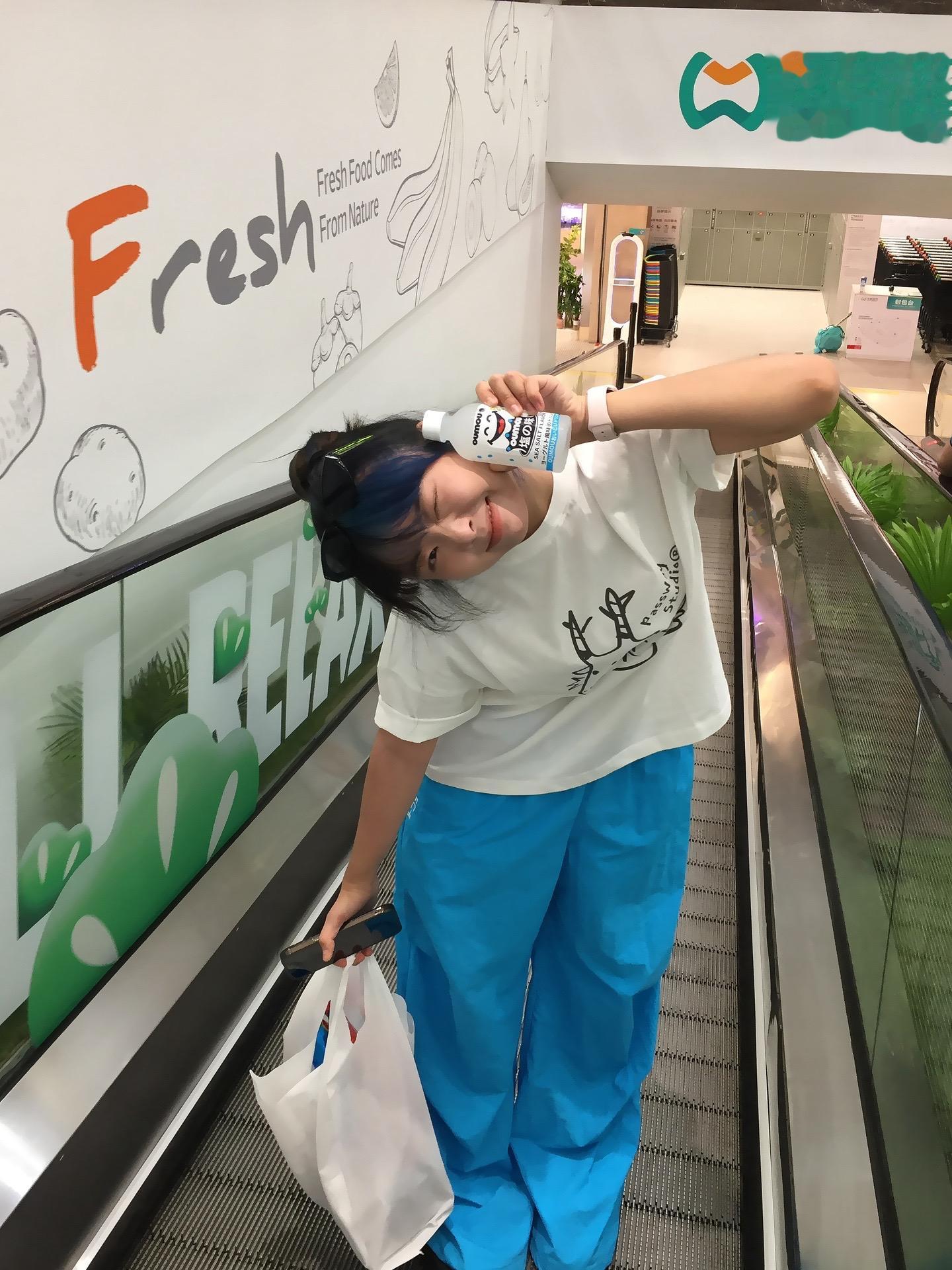 其实不就是一直期待着  和你过逛完超市一起回家的日子吗