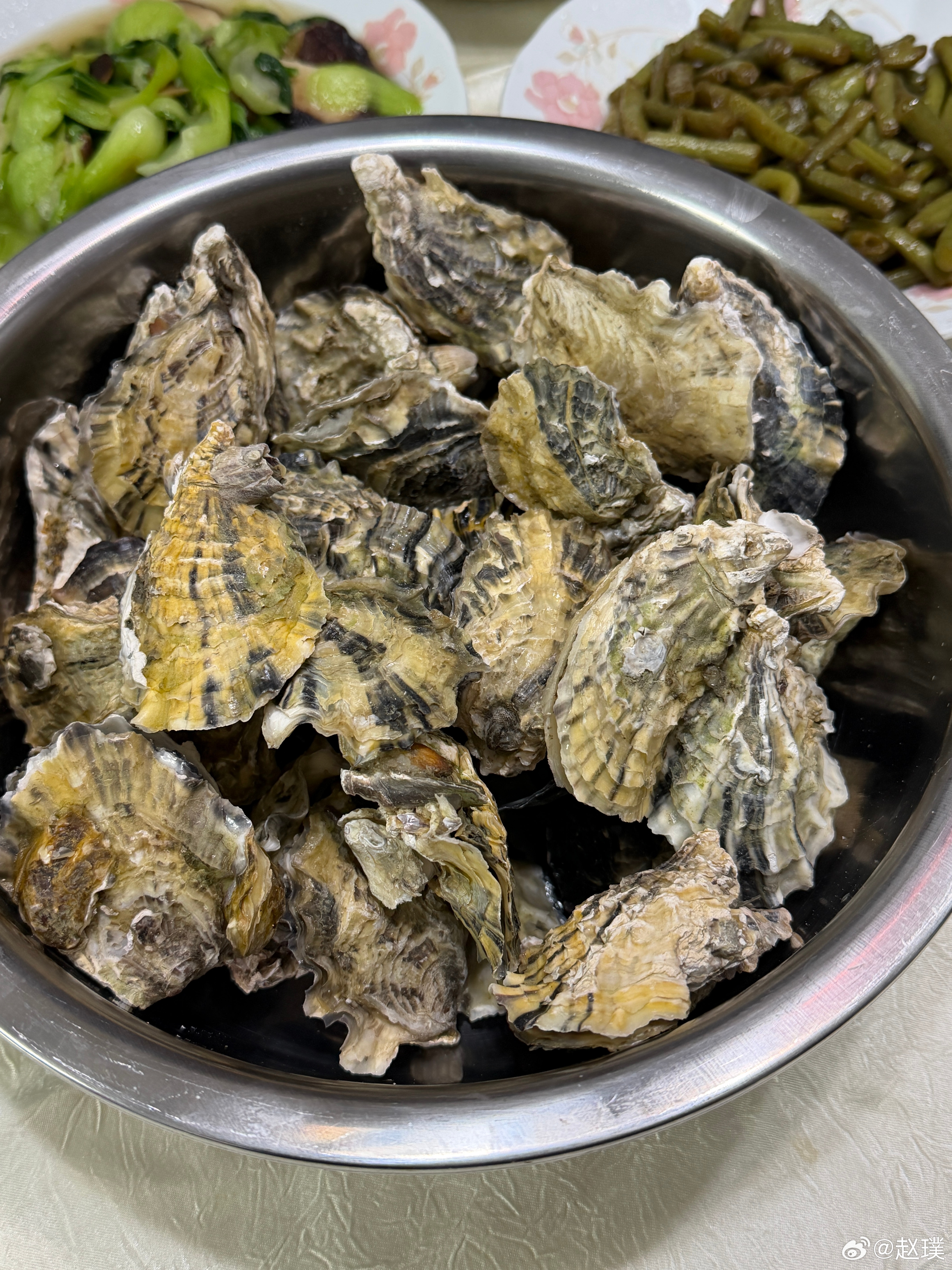 感谢彤老板空投的生蚝我先干了啊！ 