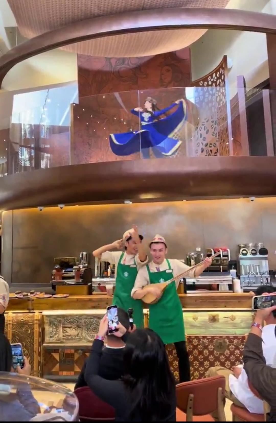 星巴克落地新疆开店，美国议员跳出来横加干涉，网友直言管得太宽

星巴克选择在乌鲁