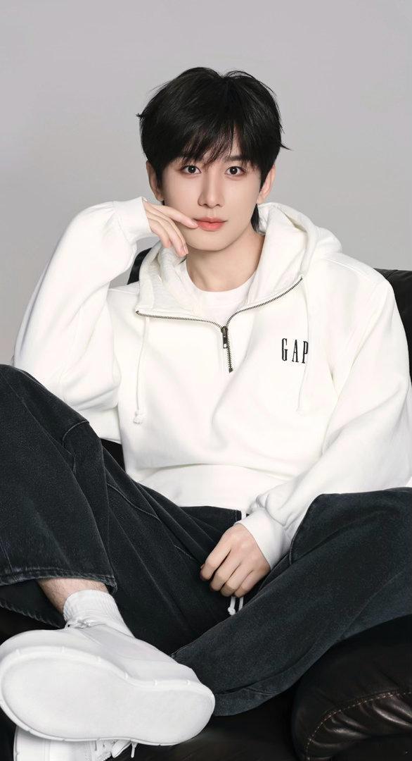 成毅GAP中国品牌代言人成毅长安二十四计太好看了好剧～～～全员演技大赏绝绝子成毅