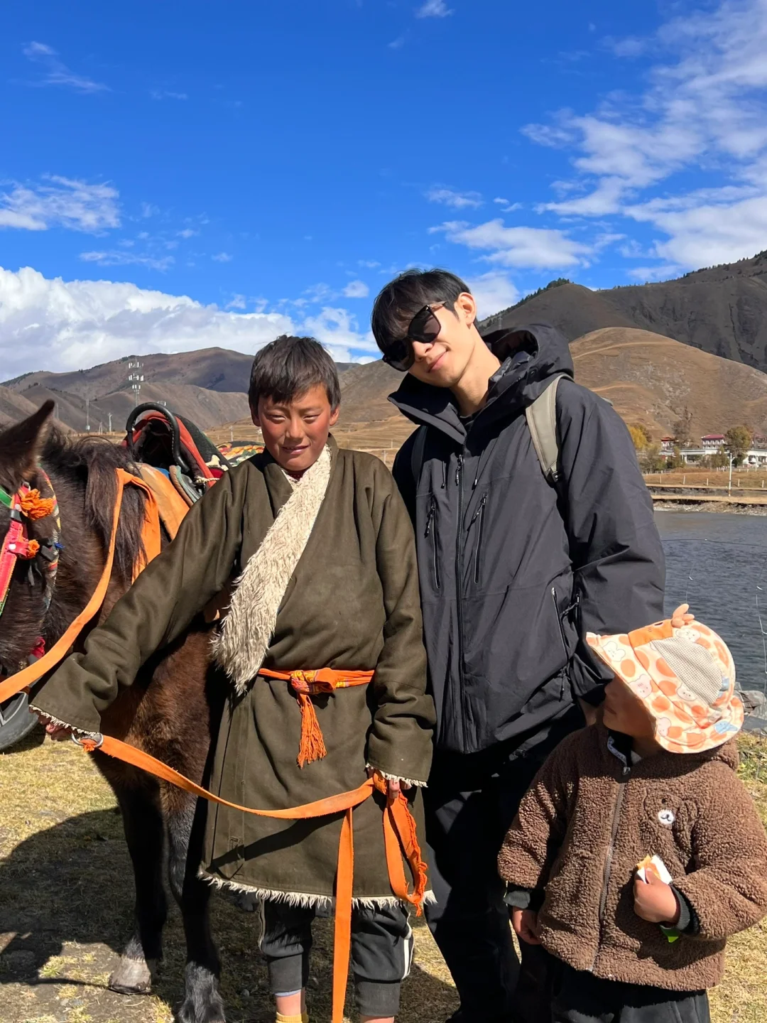 在川西遇见的小孩