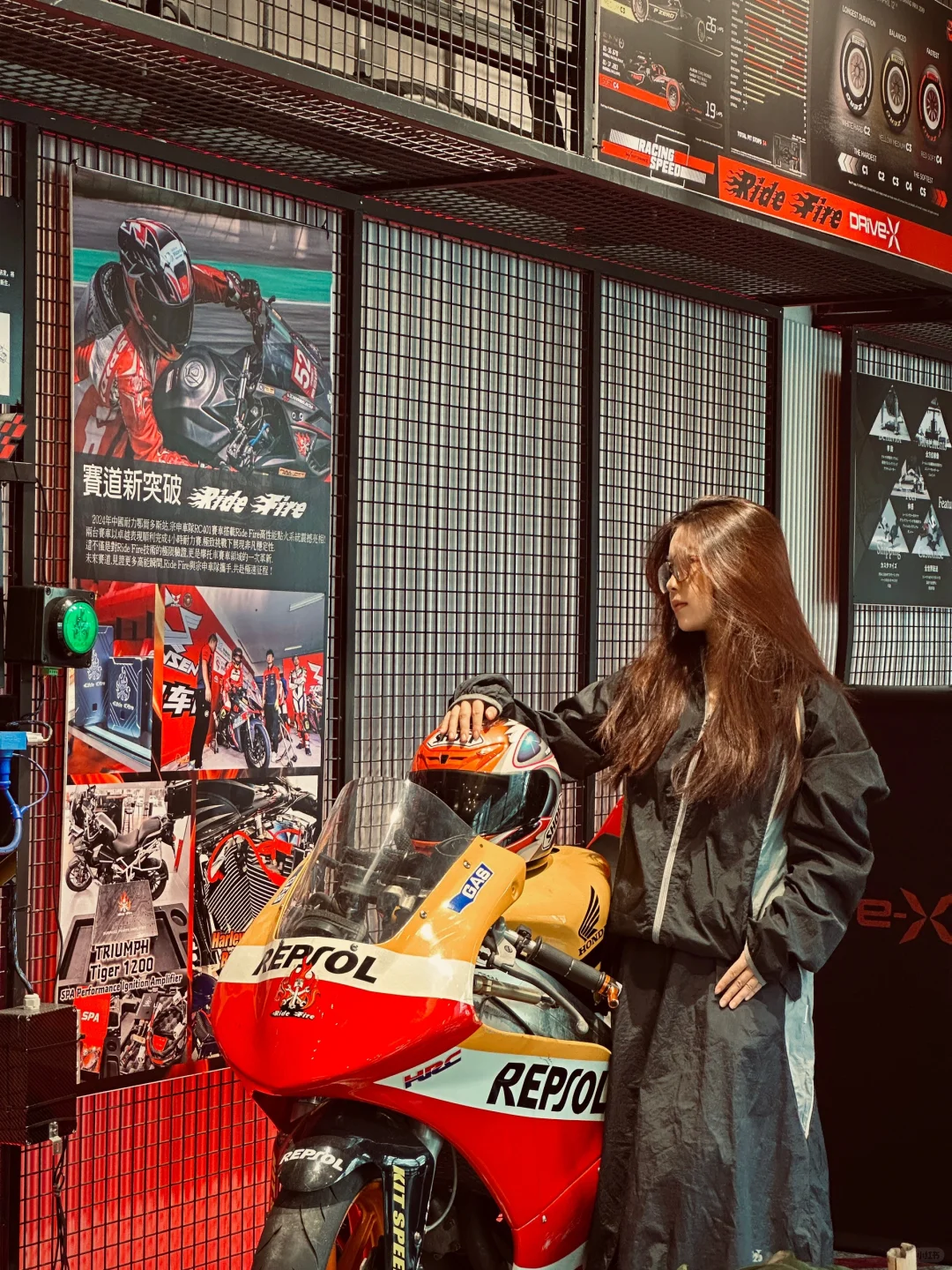 广州新店～☕️在机车上喝咖啡。。。