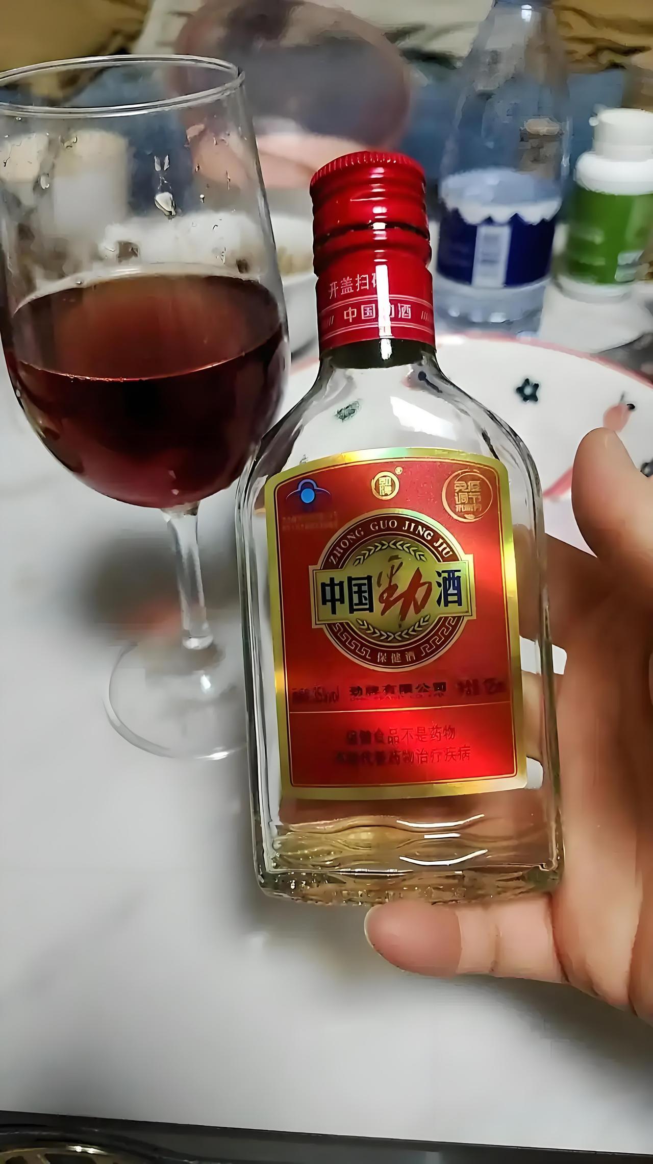 劲牌为大冶、为黄石、为国家作出了巨大贡献，希望保持下去，克难攻坚，不断创新，创造