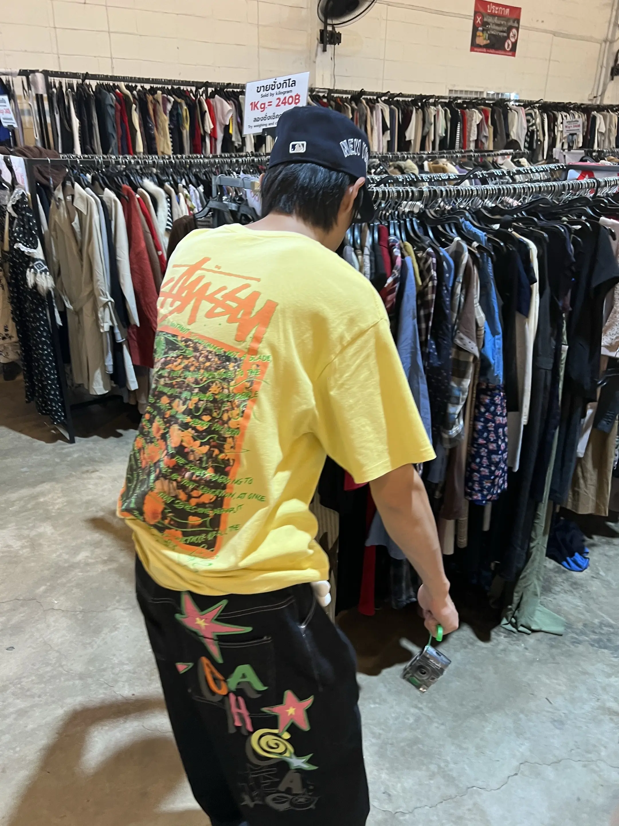 逛晕。按斤来的vintage
