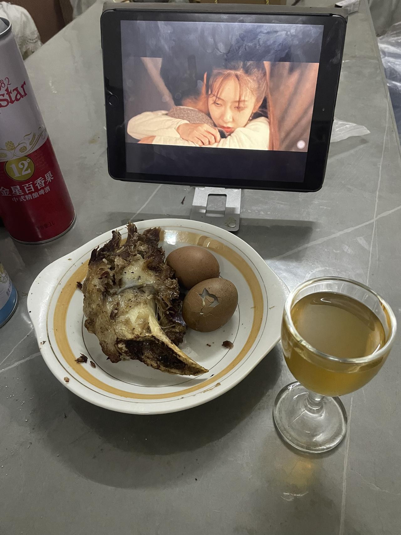 喝完酒可以忘掉烦恼