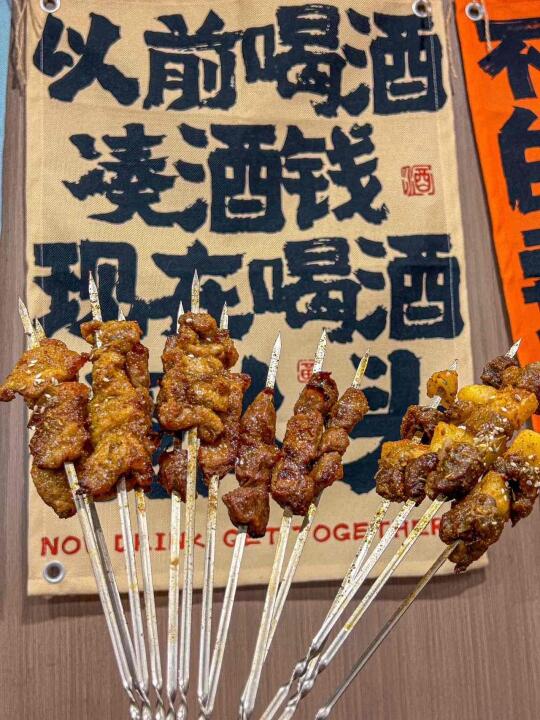 万松园，武汉本地人带路才找到的烧烤