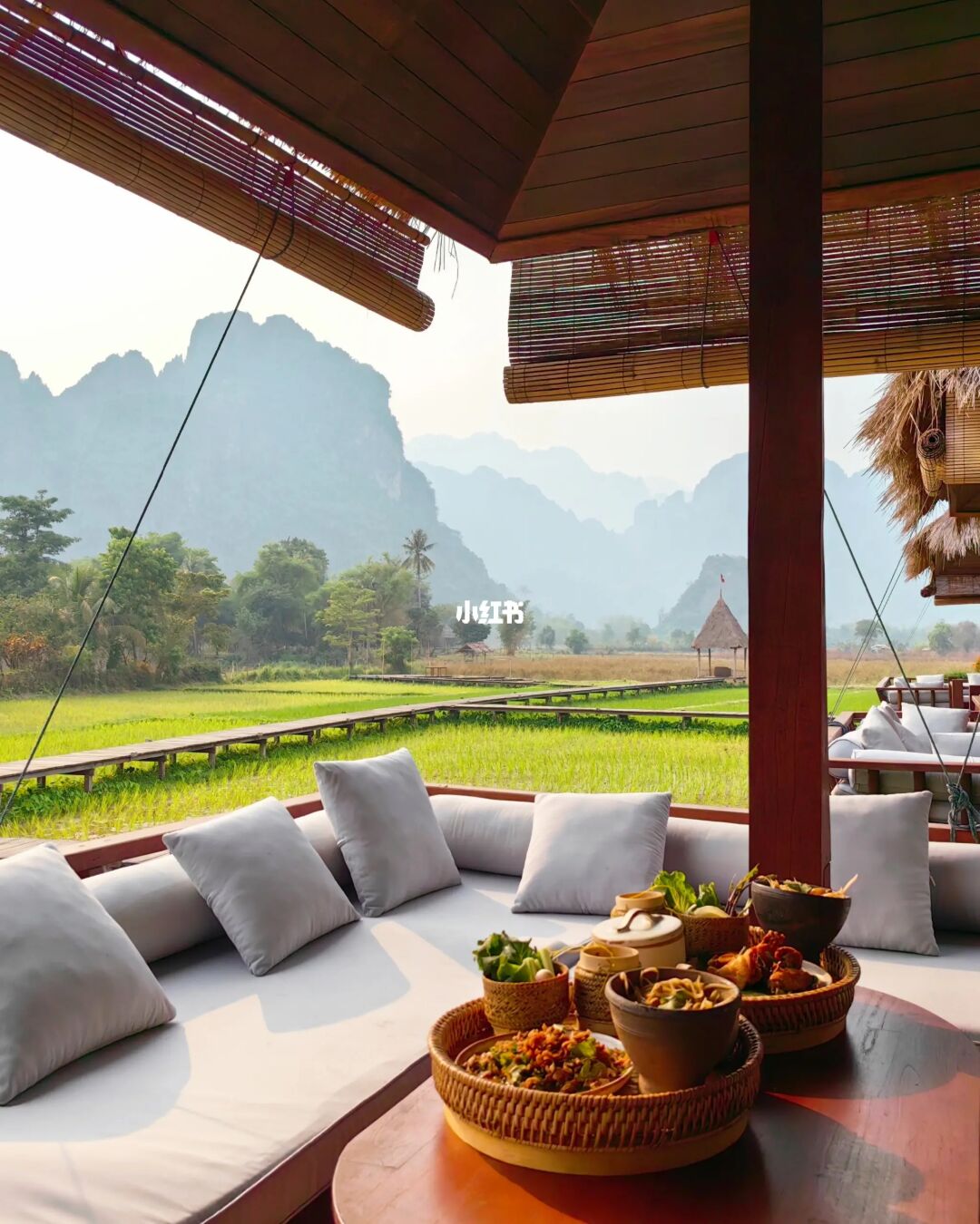 老挝万荣网红稻田酒店测评
