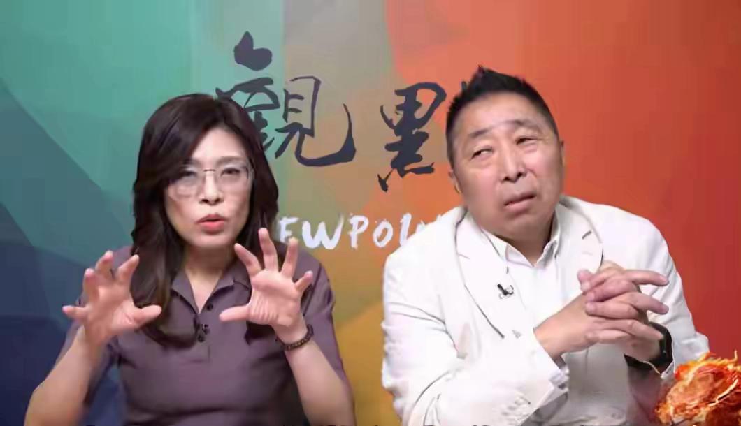 郑丽文作客唐湘龙《观点》访谈栏目，谈话内容令人气愤，一不是一，二不是二，这还是中