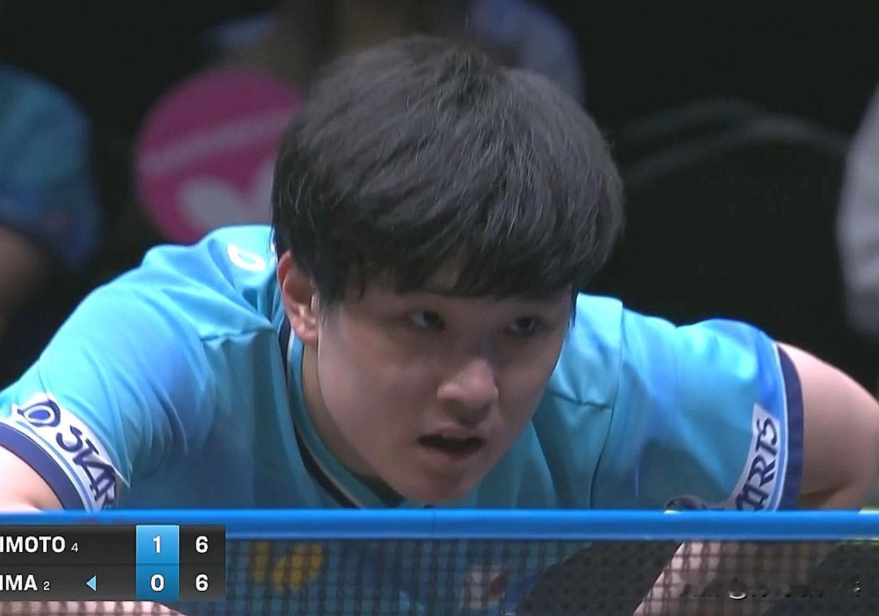 松岛辉空 3-2 反超张本智和！
 第五局，张本智和开局 0-3 落后，他请求了