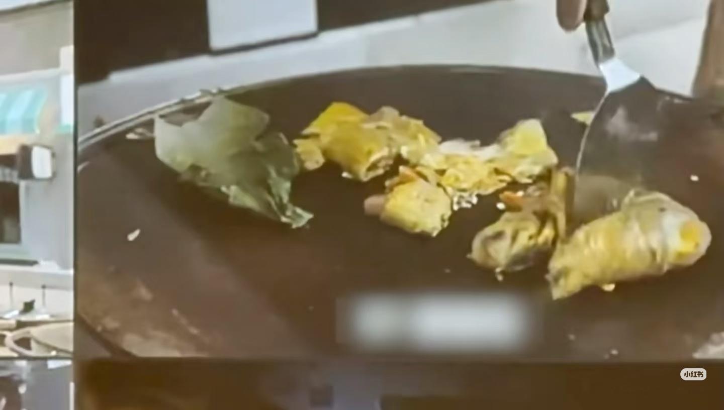 你是说我哥哥在摊煎饼果子吗刘宇宁开始推理吧 ﻿