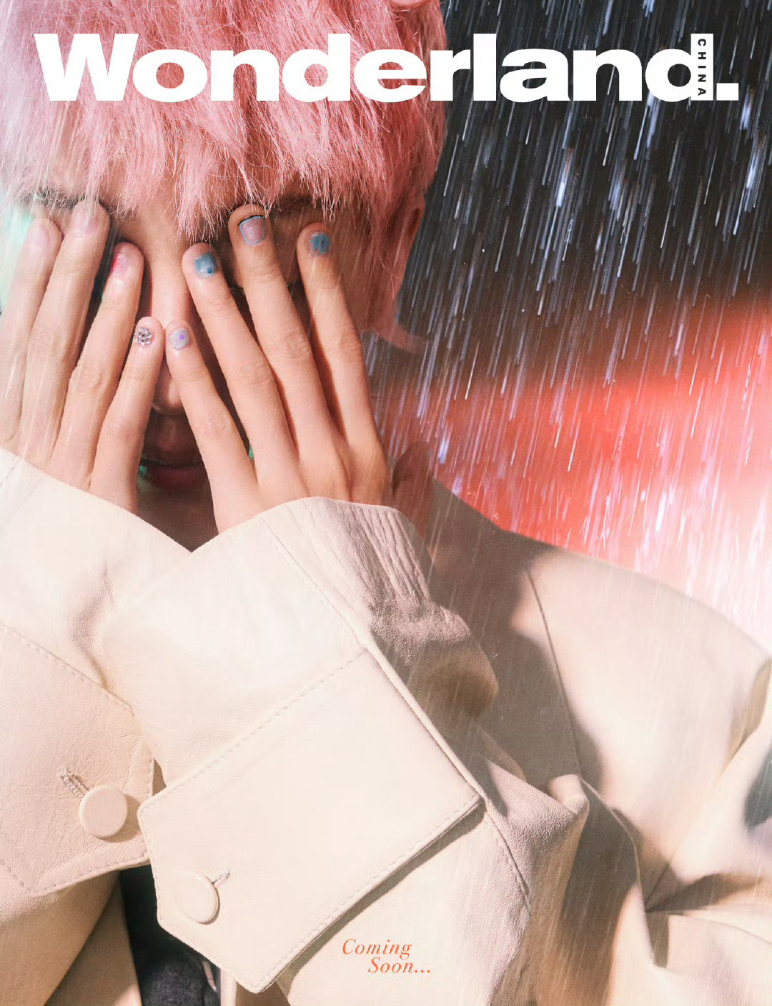 刘雨昕Wonderland中文版全新封面预告！粉发酷女郎登场[锦鲤附体] ​​​