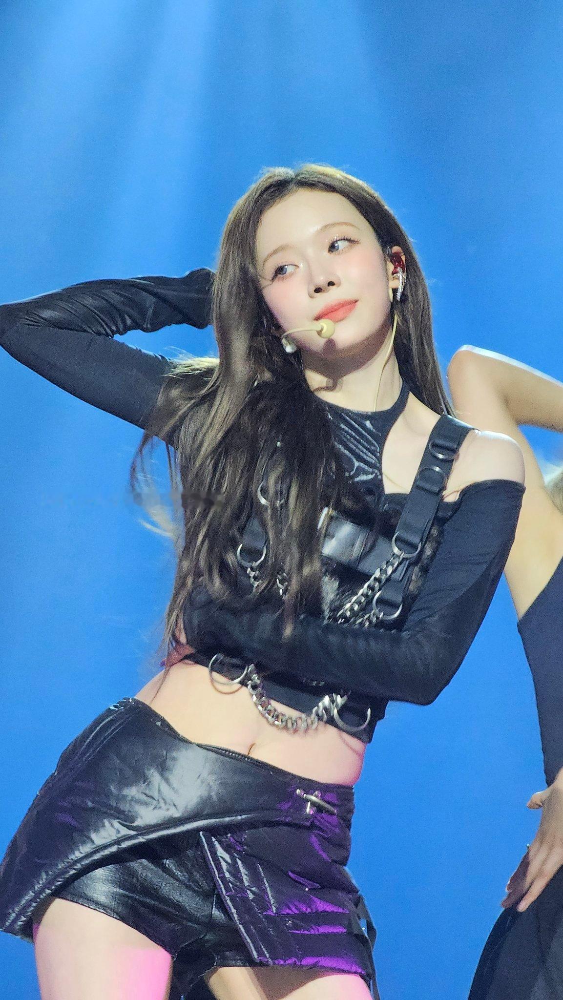 🖤  ©️wintersrabbit 
