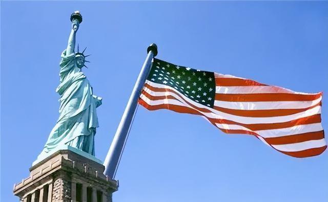 相信美国的下场已经摆在眼前，苏联信了美国，国家解体了。乌克兰信了美国，国都快没了