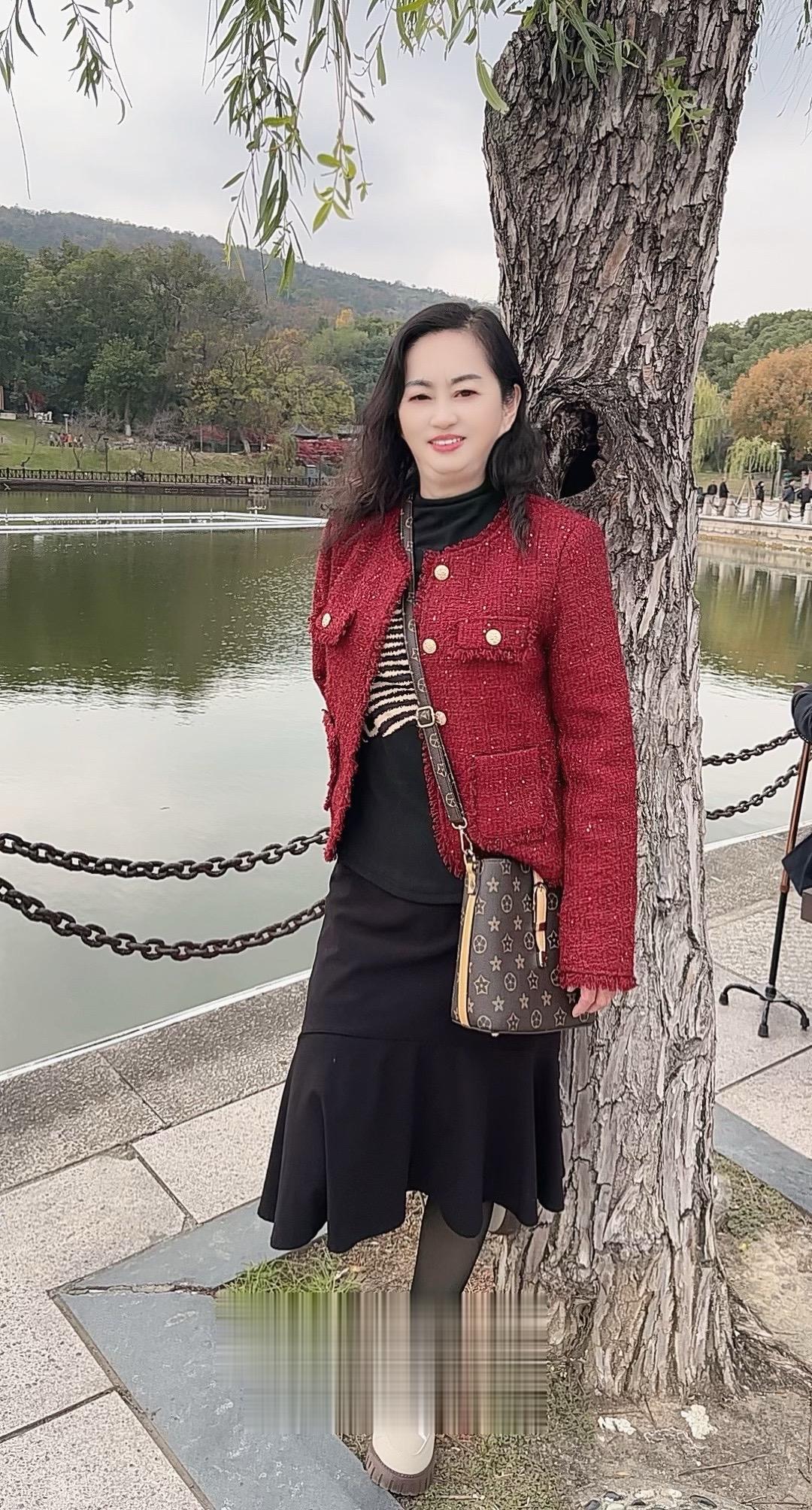 时尚穿搭 小香风外套  谁穿谁好看 穿出自己的风格