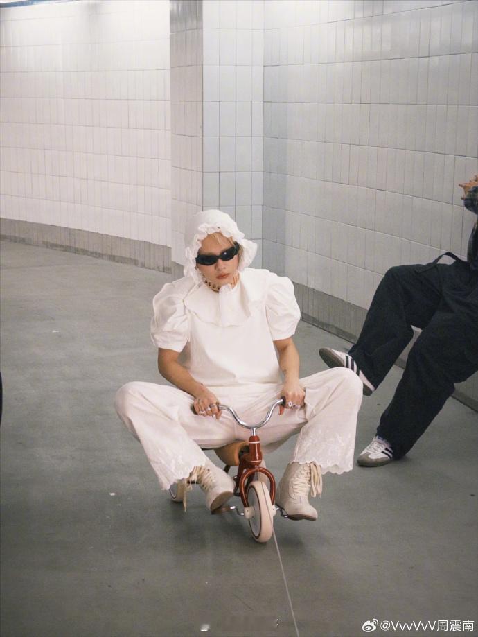 来看看周震南的婴儿造型吧激发了你的母爱吗 