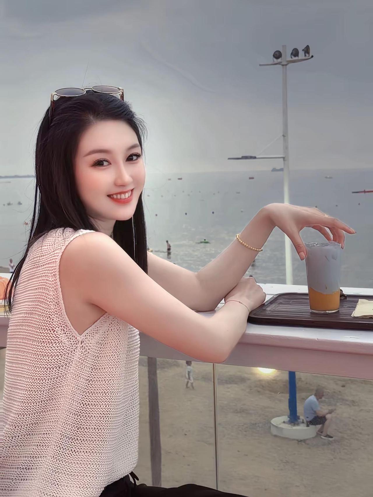抛开我的缺点不谈，我不全是优点吗”海边独有的氛围