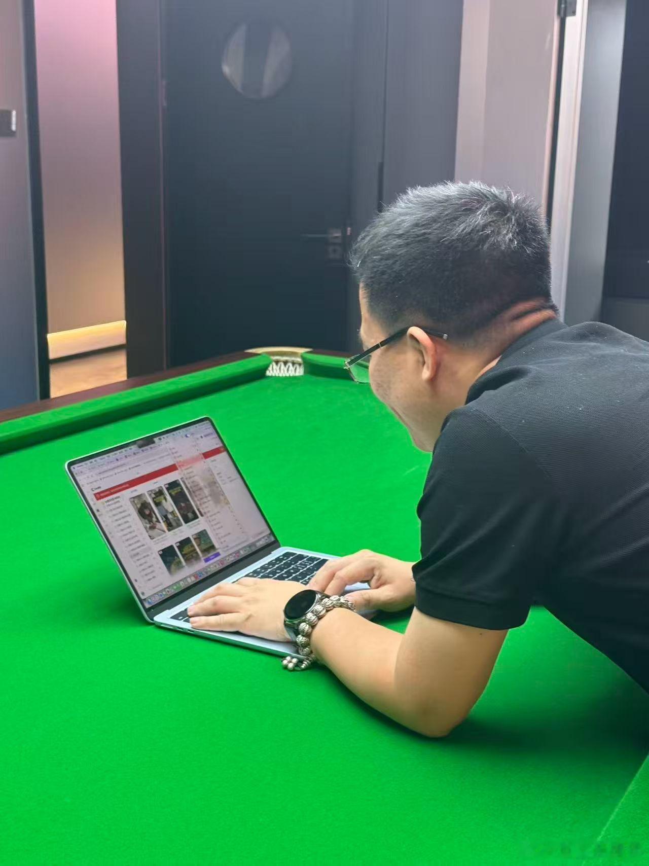 点金手新官网上线，这个效果超级NB，花了我20多分钟做的呢（骄傲脸～）我在西安解