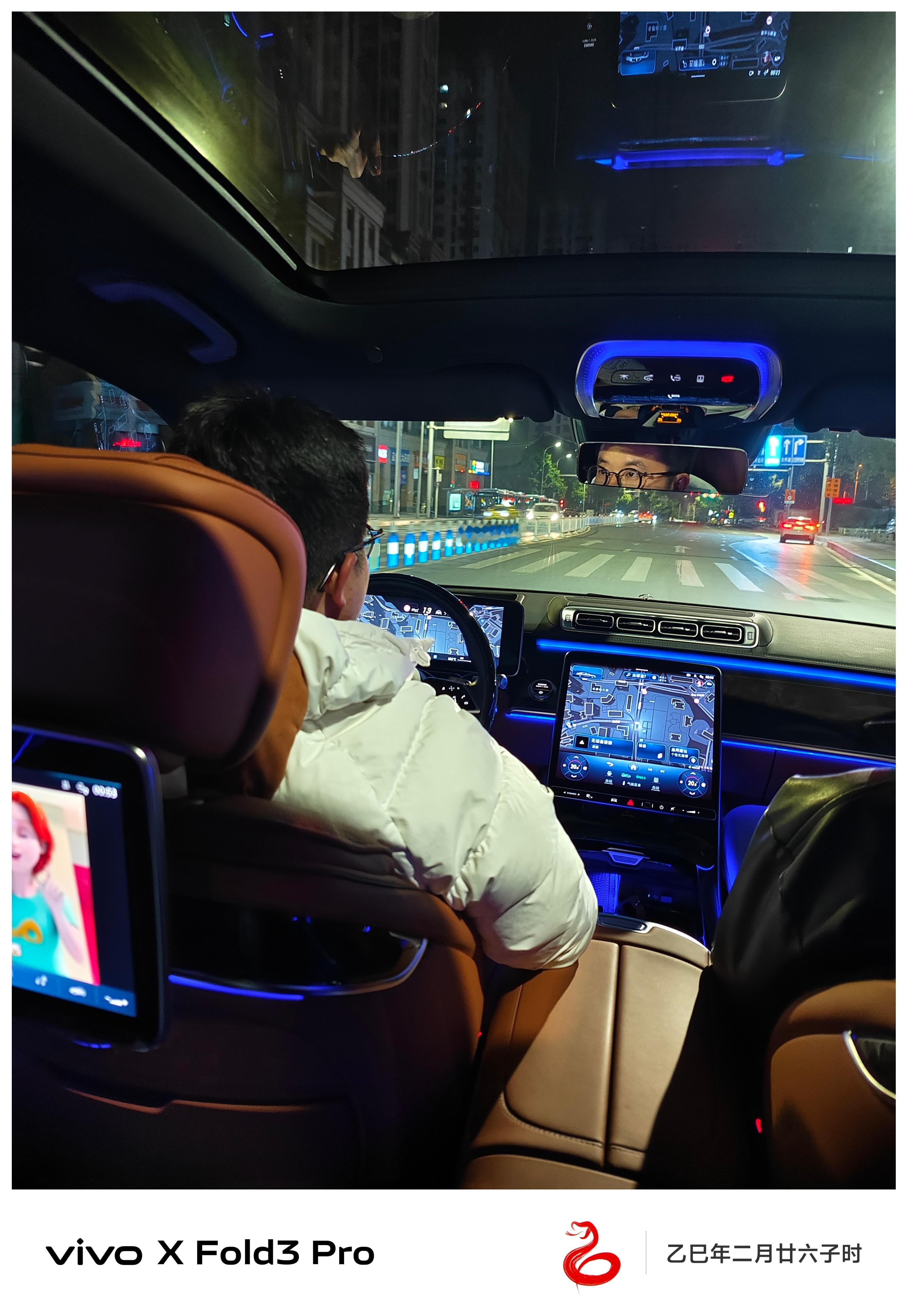 小正师傅，送我回家[笑而不语]​​​