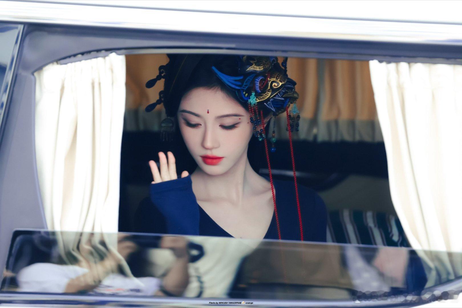 鞠婧祎 jjy鞠婧祎苏绿夏jjy鞠婧祎万花世界爱是数不清的投诉和维权