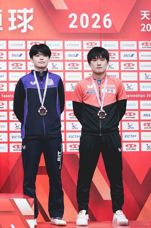 乒乓球全日锦2026张本智和 领奖图。Cr: Jtta 