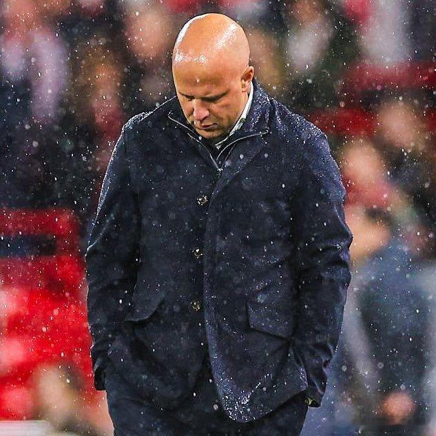 😣利物浦最近7场比赛6场失利，联赛杯出局，英超落后榜首7分.....利物浦0比