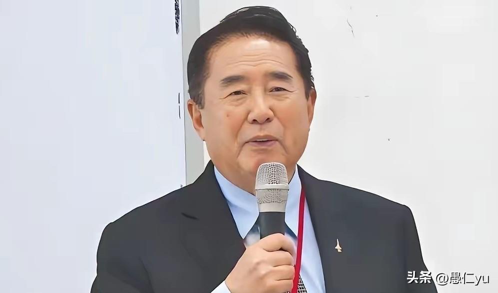 日前，中国台湾“国防大学”首任校长、退役上将夏瀛洲称：中国大陆每次都能顺势而上，