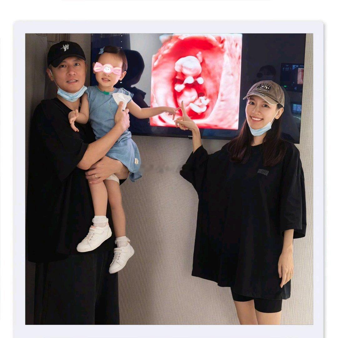 任重宣布孙骁骁二胎任重晒照官宣喜讯，妻子孙骁骁怀上二胎，即将迎来一家四口的幸福生