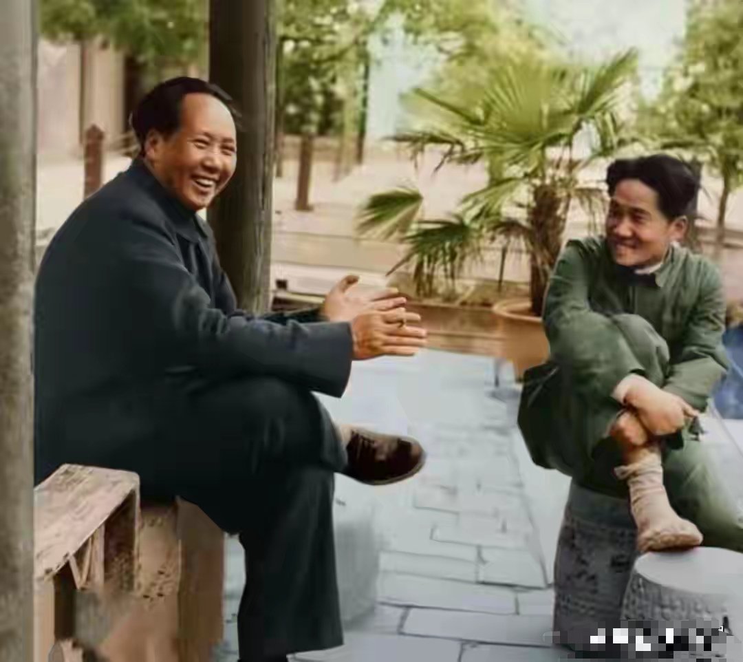 毛主席和毛岸英难得开心一刻合影照，值得珍藏