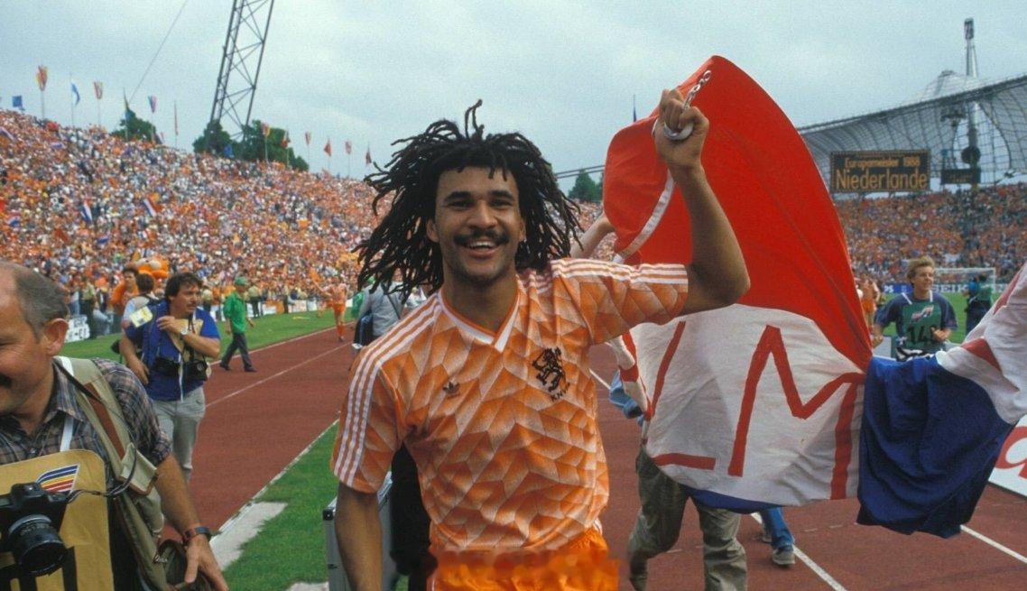 古利特表示：17岁时曾有机会加盟阿森纳，当时利亚姆·布雷迪是阿森纳的球探，我知道