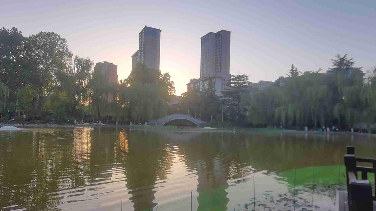 我的今日状态：😁轻松愉快
我这里的天气：☀️晴天