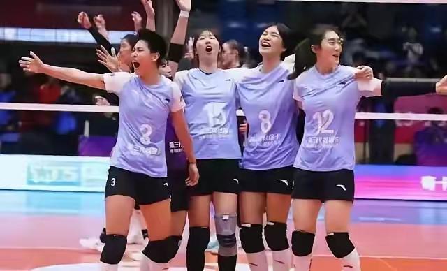 哈哈哈…开路先锋刘美君\路晶\刘鹤心\李响\李荣钰，镇队之宝孟豆\朱航霆，救火队