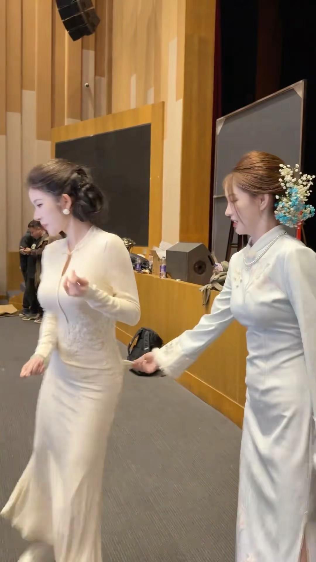 二选一优雅女人 东方美