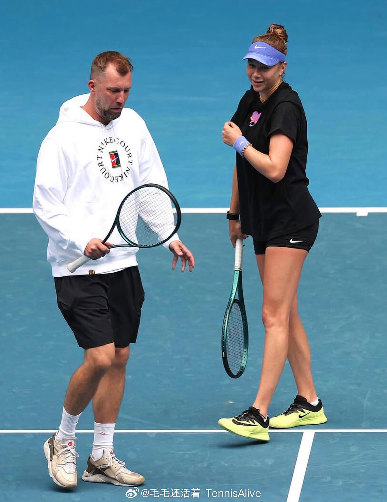 【阿尼西莫娃与功勋教练分道扬镳】“ 这一路走来真是充满波折和难忘的经历。去年我们