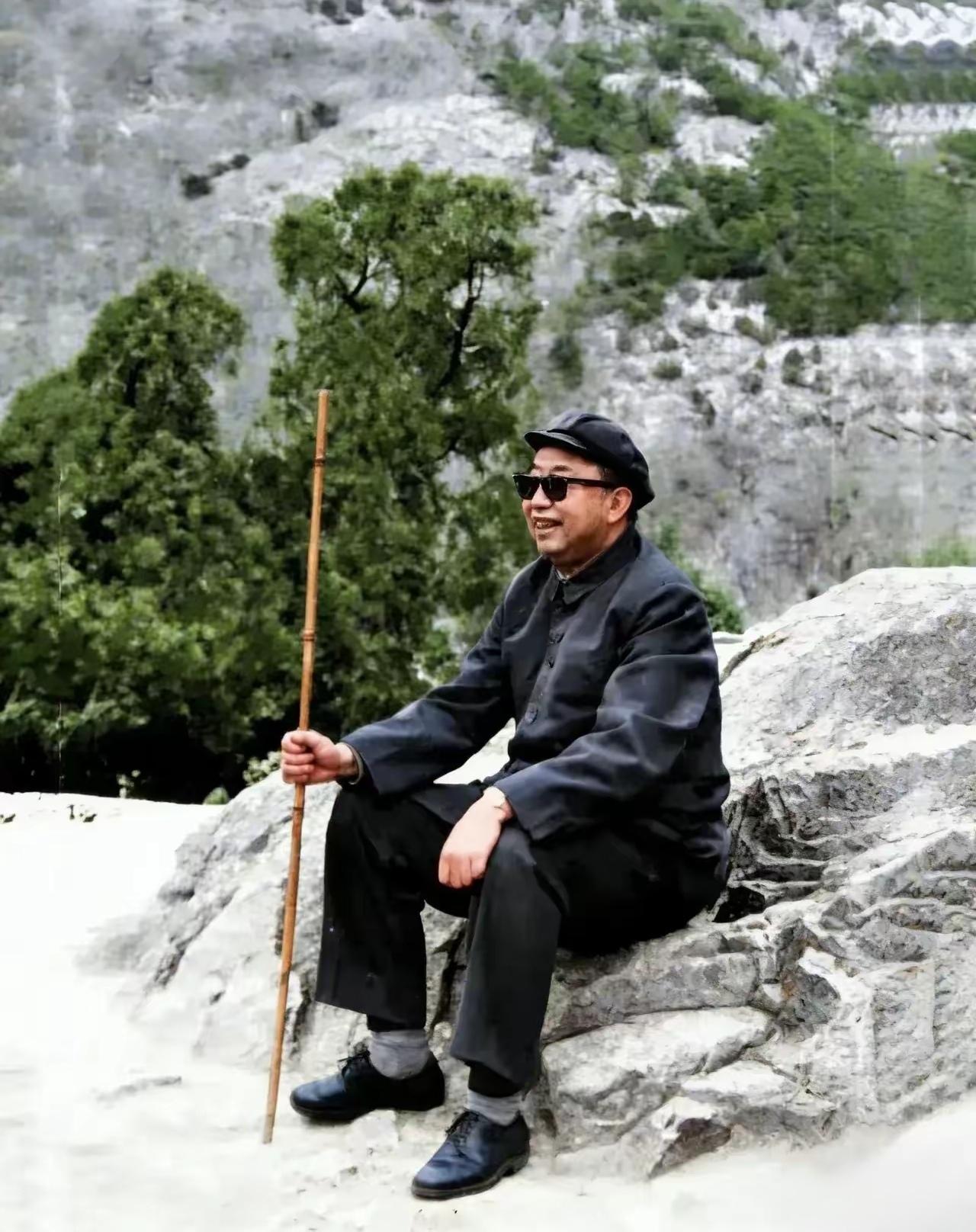 ＃红色文化＃
伟人风采欣赏：