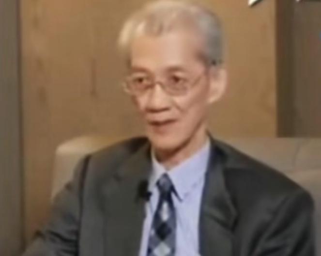 台湾绿营名嘴明居正近期在节目中公开发声，言语间充满挑衅意味。他声称日本、菲律宾都