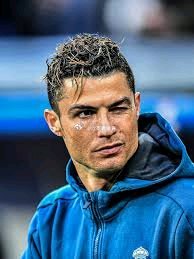 Gareth Bale“踏上球场时，我总是感觉到：如果我没有进球，克里斯蒂亚诺就