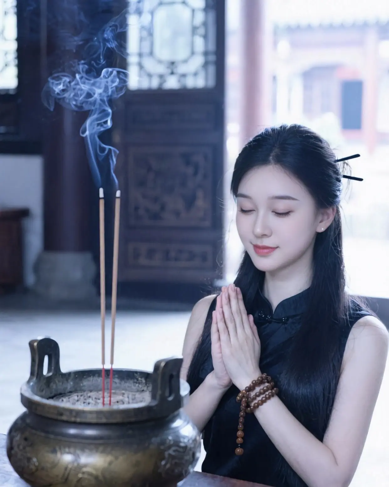三柱清香 敬菩萨， 愿平安喜乐，顺遂无忧 +上热门话题🔥