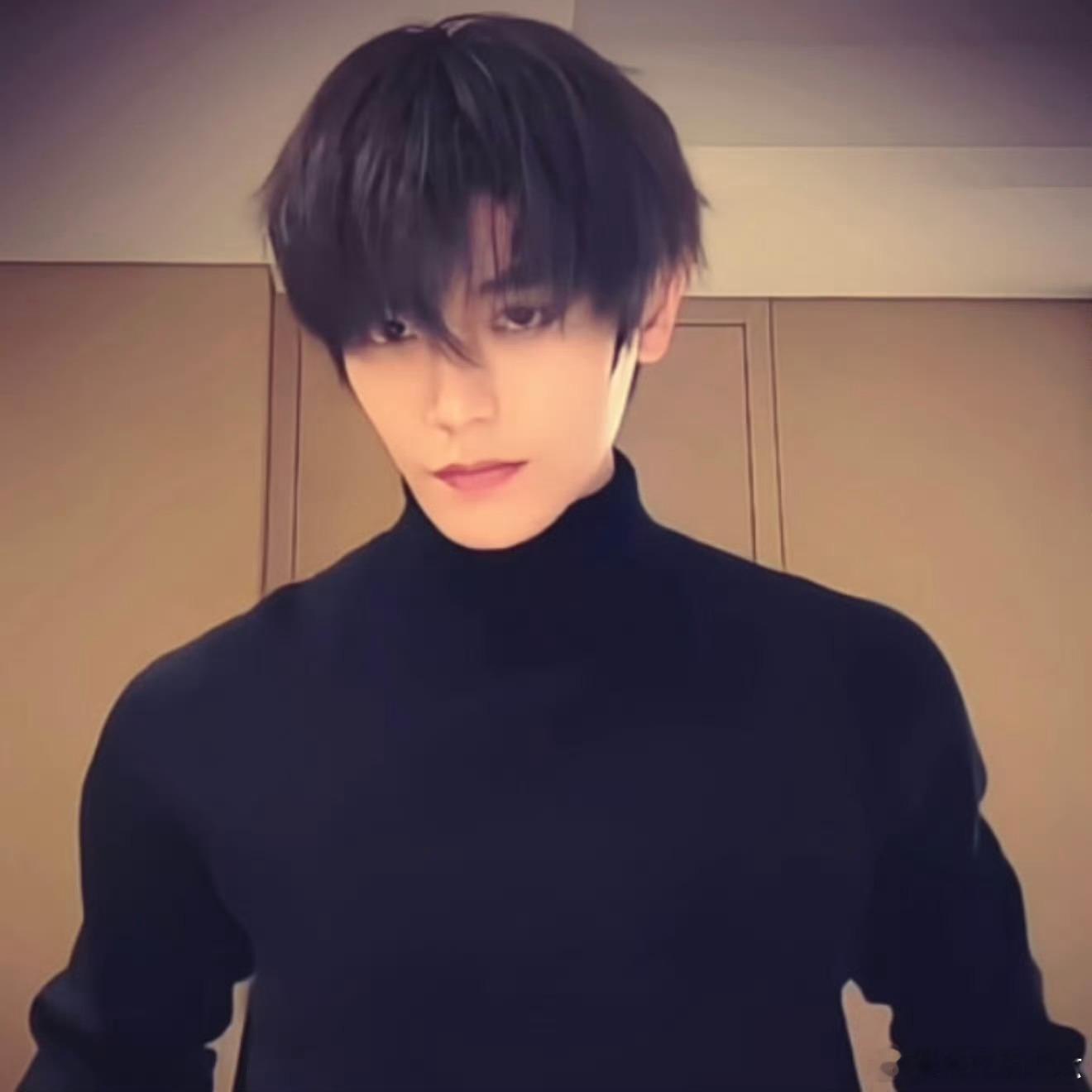 丁禹兮穿黑色高领毛衣跳姐姐有点坏dyx你未婚我卫韫 好手段，兮兮还得是你啊丁禹兮