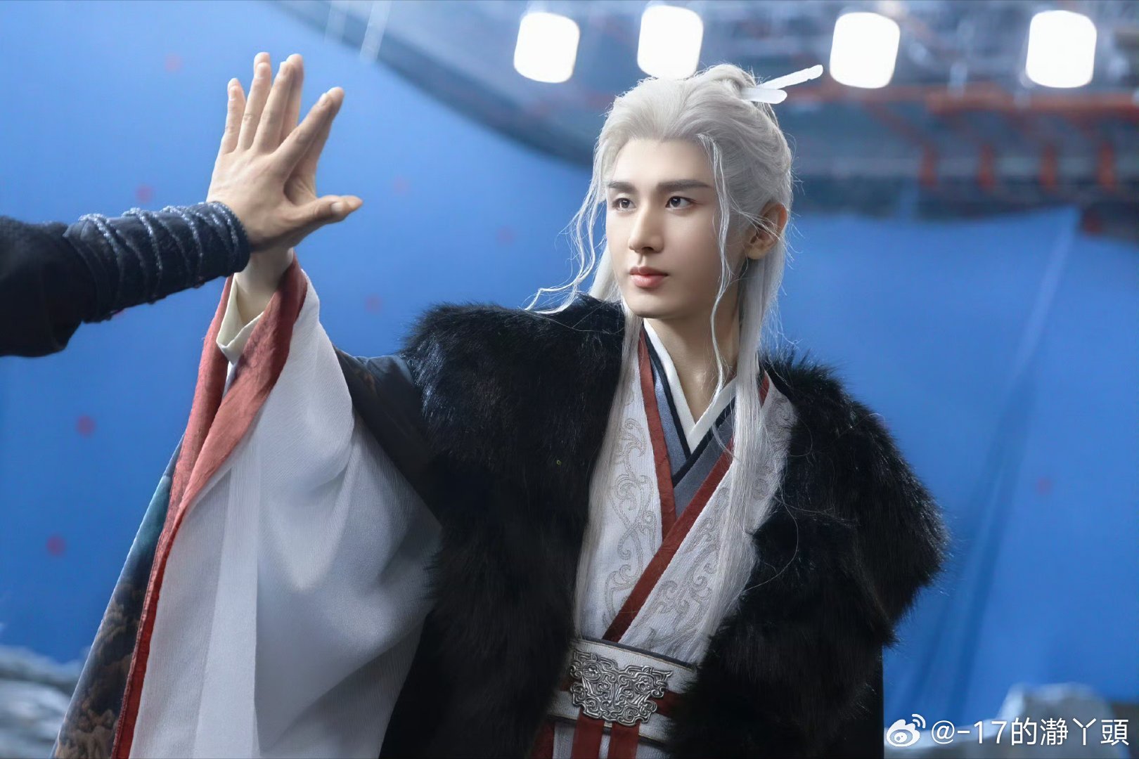 Z成毅天地剑心cy成毅王权富贵上天不会亏待努力的人，也不会同情假勤奋的人，成毅有