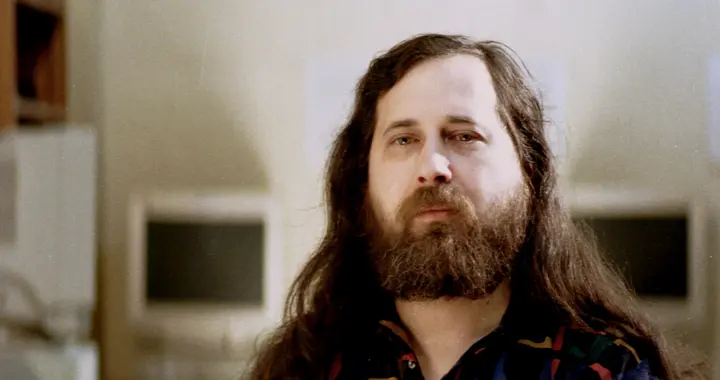 拒绝智能手机，炮轰ChatGPT，没有他就没有今天的互联网