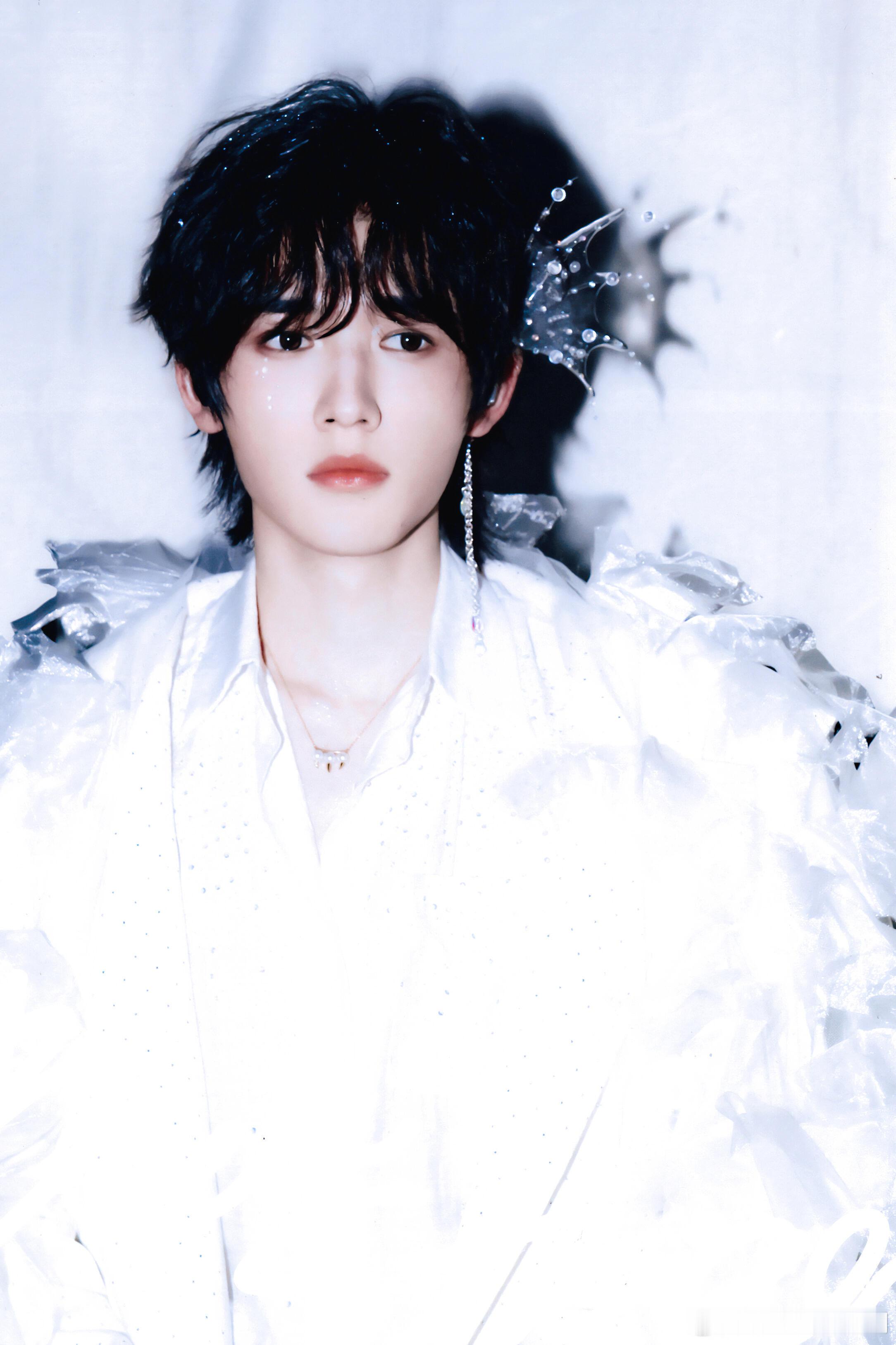 宋亚轩比格大王宋亚轩比格大王名不虚传！《王牌对王牌》接破坏王任务，假摔、戴反向帽