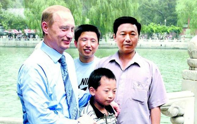 谁能想到，普京这趟第25次访华，最“抢镜”的不是大合同，而是他点名要见一位中国工