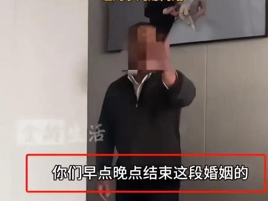 上海女子坐月子与丈夫争执，公公推门怒喊“滚出我家”，网友：这家人太离谱

上海的