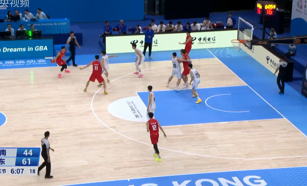 山东U22男篮全运会首秀以21分优势击败河南，陈家政首发登场拿到15分4助攻3抢