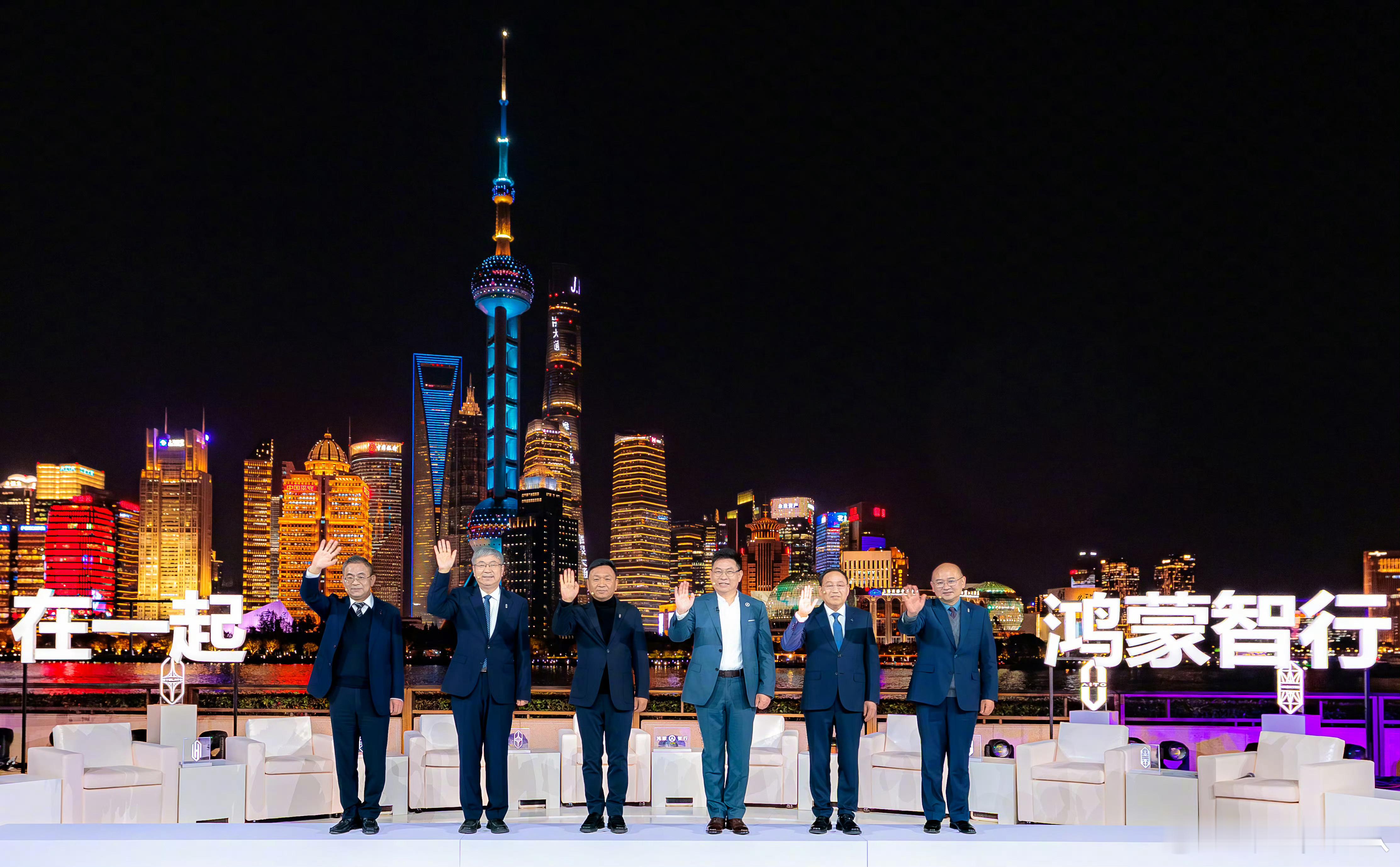 地表最强产品经理——余承东。 