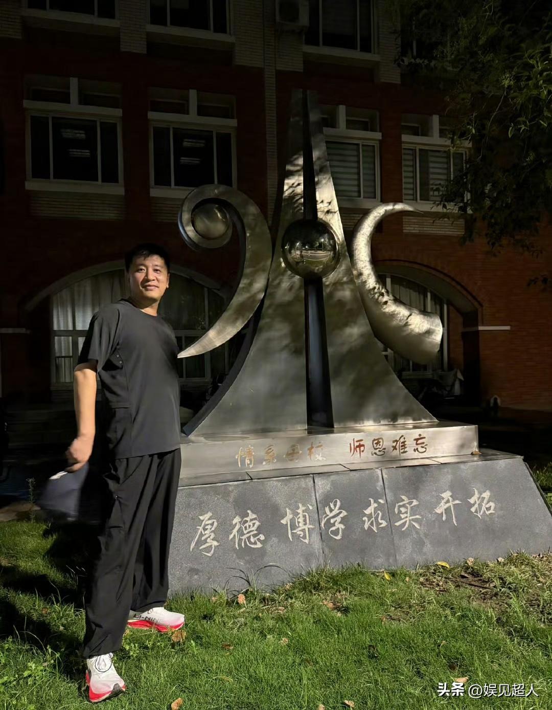 真的太让人惋惜了！41岁的张雪峰，明明有三次能抓住生命的机会，却都错过了！尤其是