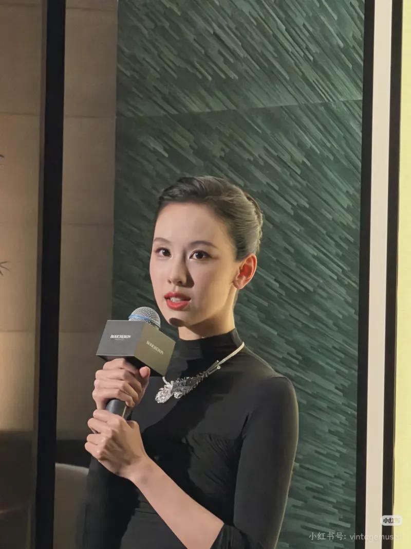 陈都灵 贵妇造型