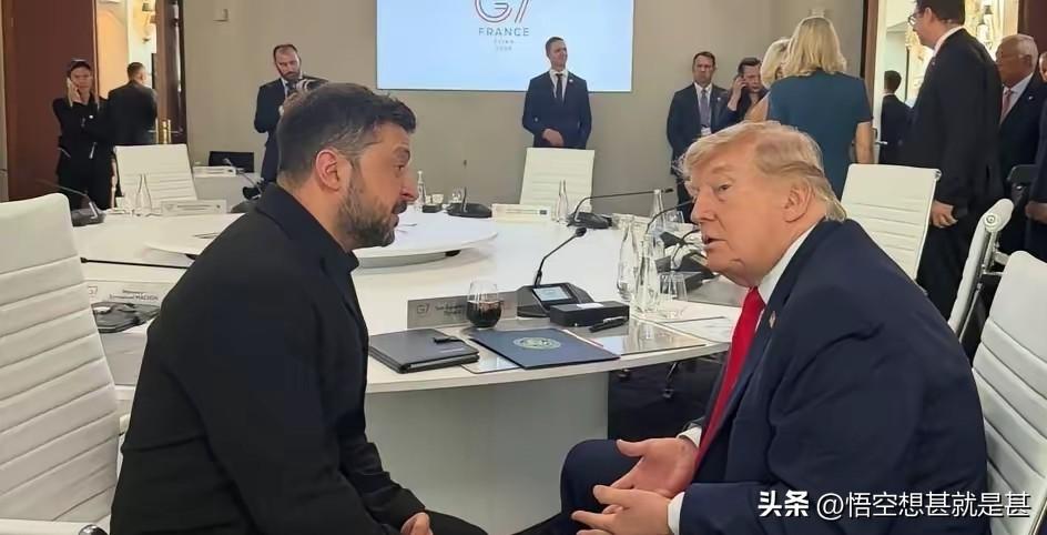 泽连斯基在2026年的法国G7峰会上，给人的感觉不一样了，很明显他的状态更好了，