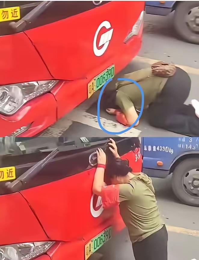 高考场外家长拦车闹剧：只因公交车按了一声喇叭，家长竟冲上去拦车逼司机道歉！
20