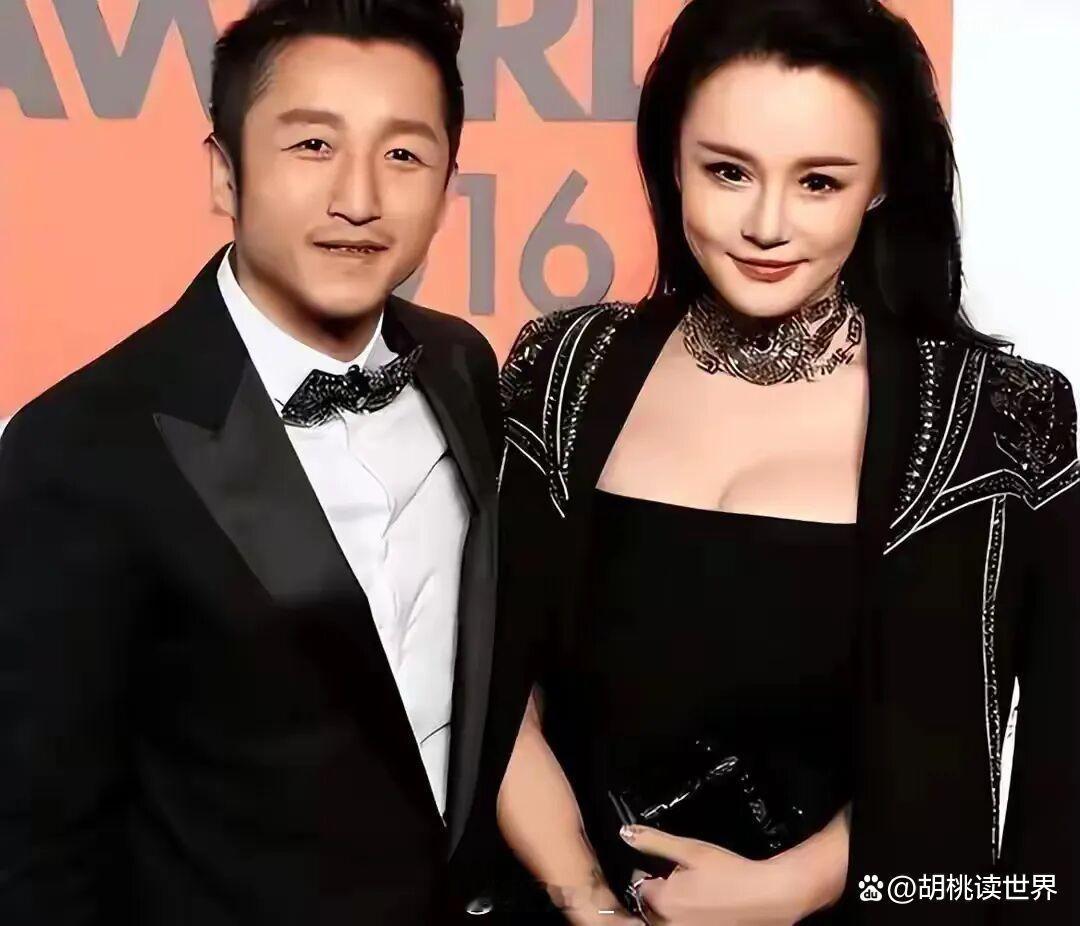 网传全是剧本！别再心疼邹市明夫妇，网传破产并不属实，二人感情依旧很好。此前全网热